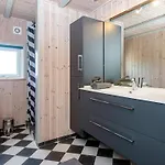 4 Star Holiday Home In Hemmet *