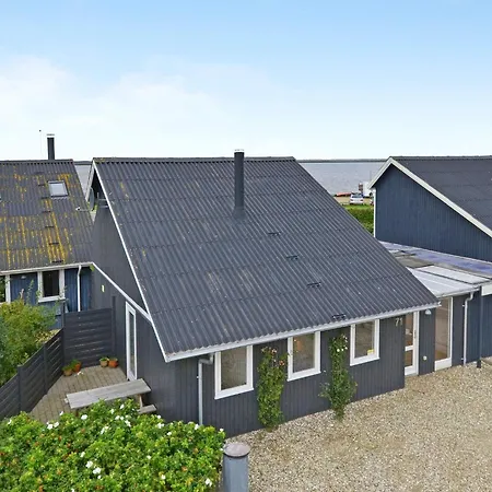 Seaside Charm In Bork Havn - By Traum *
